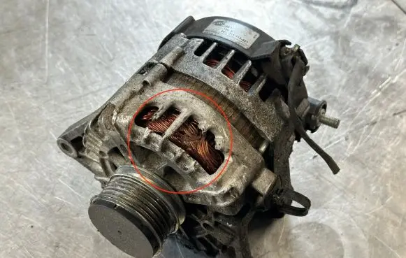 KIA Rio Generator/alternator 26007238