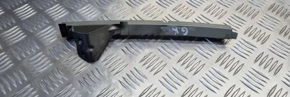 Renault Zoe Rear door windshield rail 822173240R