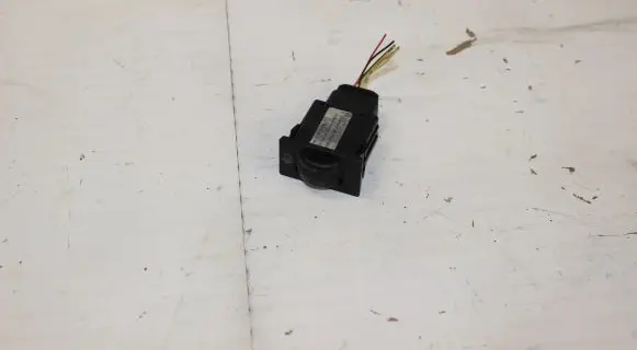 Toyota Corolla Verso AR10 Headlight level height control switch 37139