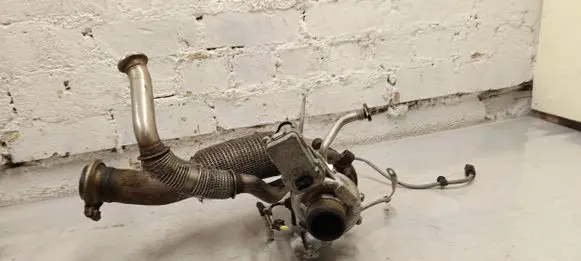 Mercedes-Benz A W176 Turbo A6510900586 A6511530394