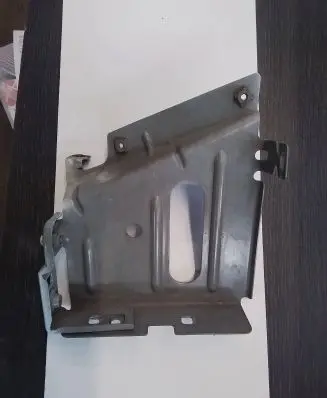 Renault Master III Fender mounting bracket 03G37490R