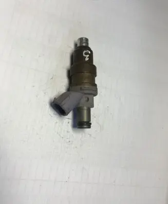 Toyota Corolla E90 Fuel injector 2325011040
