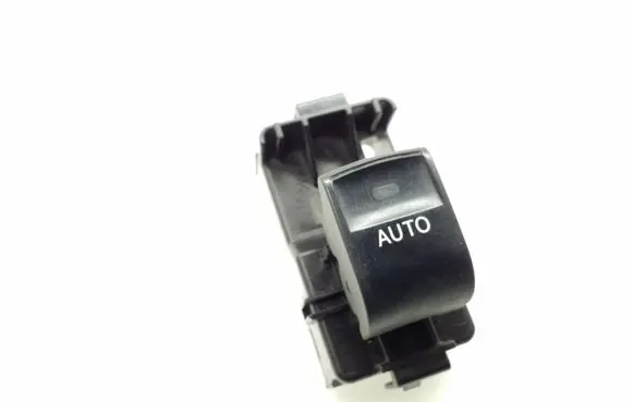 Toyota Prius (XW30) Electric window control switch 192801