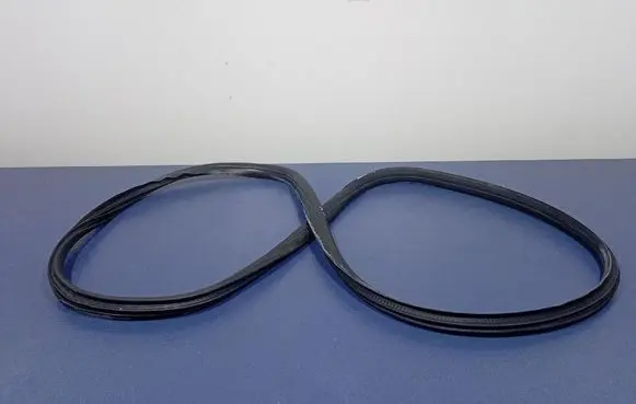 Volvo V60 Front door rubber seal 
