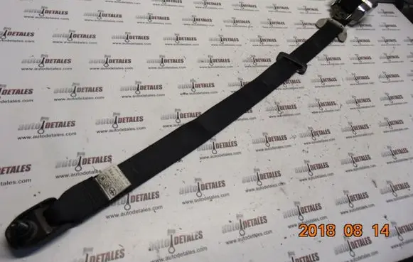 Toyota Corolla Verso AR10 Front seatbelt L153004