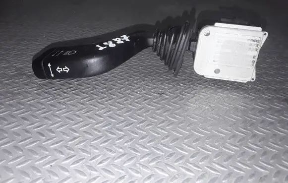 Opel Agila A Indicator stalk 90221174