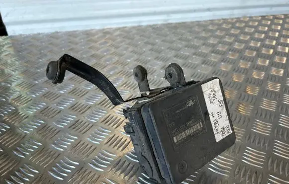 Ford C-MAX I ABS Pump 3M512C405HC 10020603014 EA426G