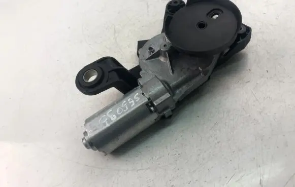 BMW 3 F30 F35 F31 Wiper motor 7311415