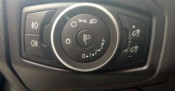 Ford Focus Headlight level height control switch