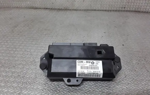 Chrysler 300 - 300C Door control unit/module 56038722AL