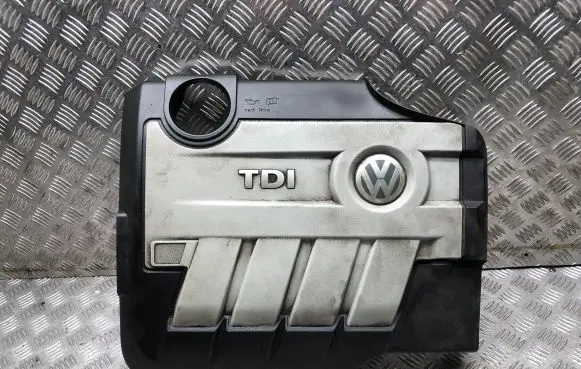Volkswagen PASSAT B6 Engine cover (trim) 03L103925AD 03L103925AE 03L103925AF