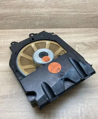 BMW 5 E60 E61 Subwoofer speaker 6907653 6907652