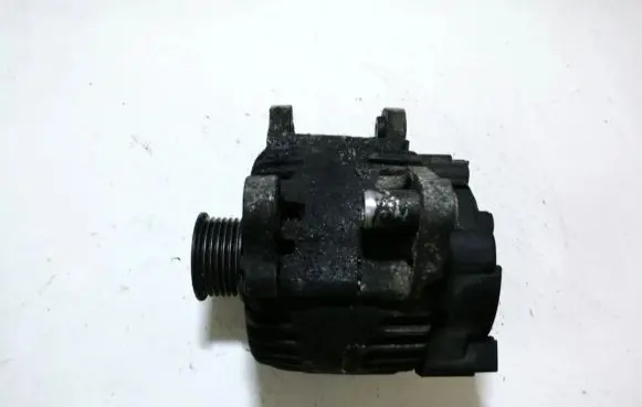 Volkswagen Golf V Generator/alternator 03c903023b 2542731f