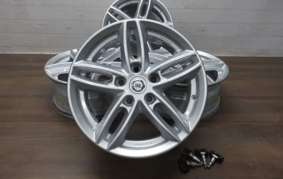 R16 alloy rim