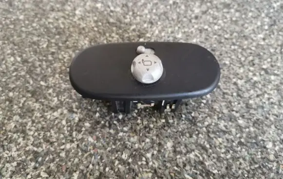 Mini One - Cooper R50 - 53 Wing mirror switch 6924652