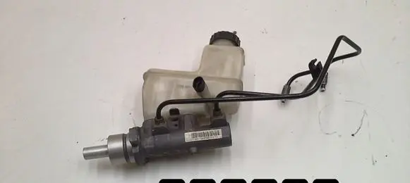 Maserati Coupe Master brake cylinder 28931