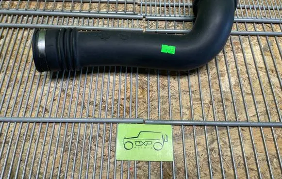 Mercedes-Benz G W461 W463 1st Gen Air intake duct part A6280980001