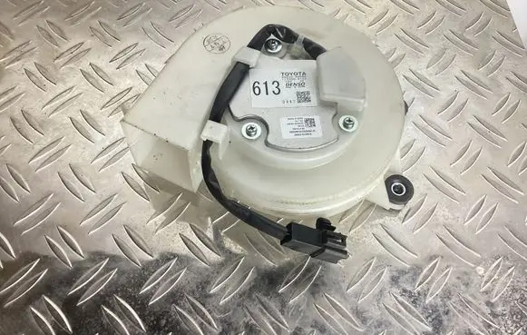 Lexus RX 450H Hybrid/electric vehicle battery fan G923048060 1173006132
