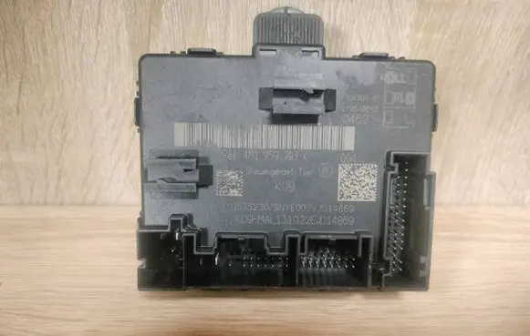 Audi Q5 SQ5 Door control unit/module 4M1959793K