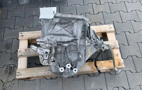 Mini Clubman F54 Manual 6 speed gearbox 7638373