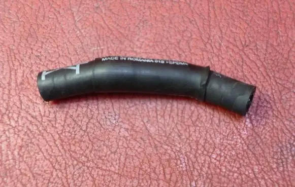 Volkswagen Golf VII Engine coolant pipe/hose 5Q0122449C