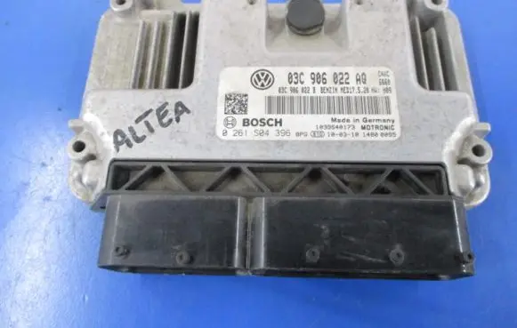 Seat Altea XL Engine control unit/module ECU 03C90622AQ
