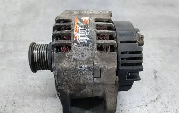 Opel Movano A Generator/alternator A3035