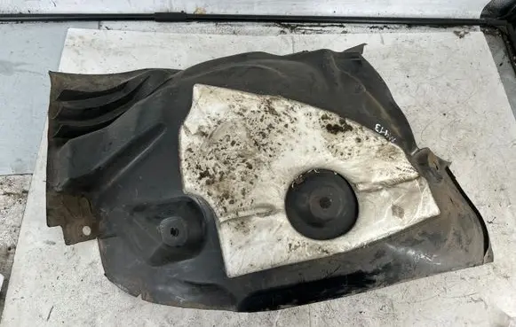 Renault Megane III Front wheel arch liner splash guards 638452868R
