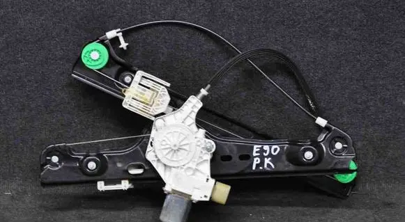 BMW 3 E90 E91 Front door electric window regulator 6927027