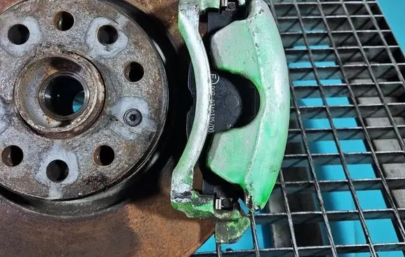 Volkswagen PASSAT B8 Front brake caliper IMPRK1582725