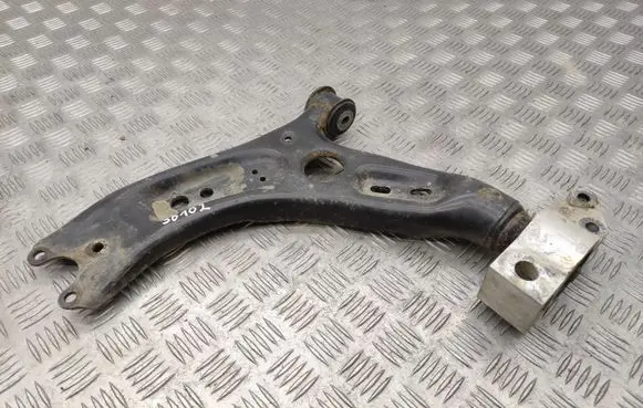 Volkswagen Touran II Front lower control arm/wishbone