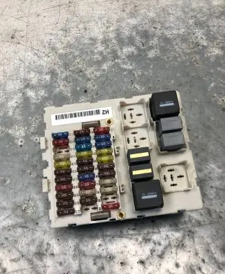 Ford Focus Fuse box set 2M5T-14A073-BE