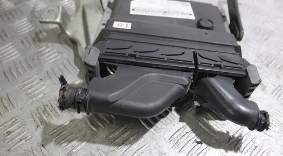 Lexus IS 220D-250-350 Engine control unit/module 8900153701
