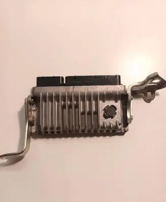 Toyota Auris E180 Engine control unit/module 896610ZU60 MB2756009480