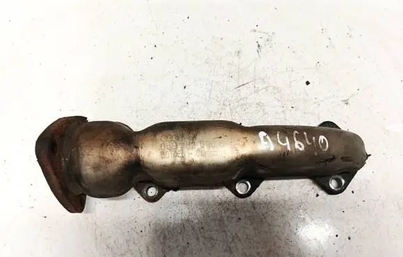 Audi A4 S4 B5 8D Exhaust manifold 059253033c