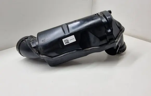 Intake resonator