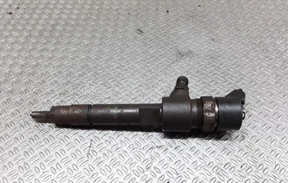Opel Zafira B Fuel injector 0445110276