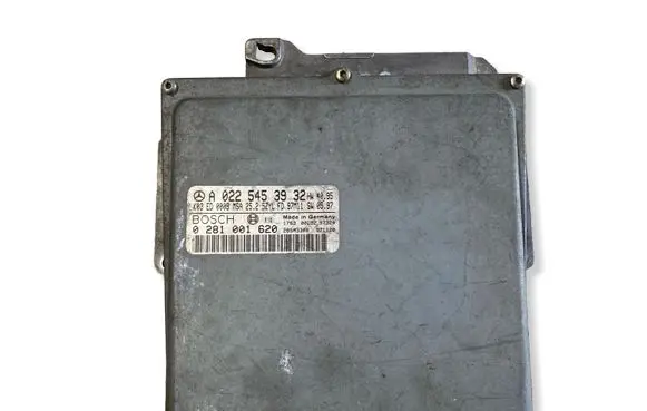Mercedes-Benz E W210 Engine control unit/module A0225453932