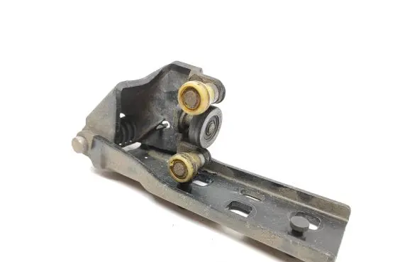 Renault Trafic III (X82) Sliding door check strap stopper 777645238R 93451715 1019