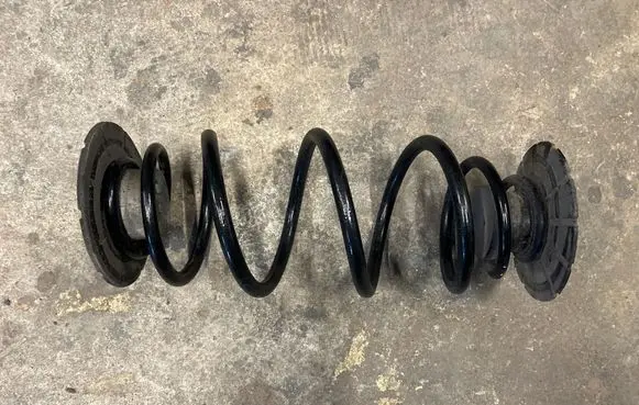 Mercedes-Benz V Class W447 Rear coil spring
