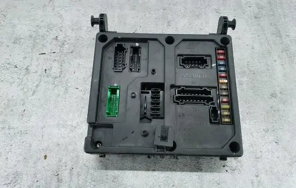 Ford Galaxy Fuse box set
