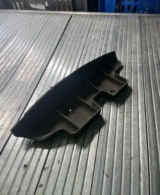 Toyota Corolla E120 E130 Rear bumper mounting bracket 13686
