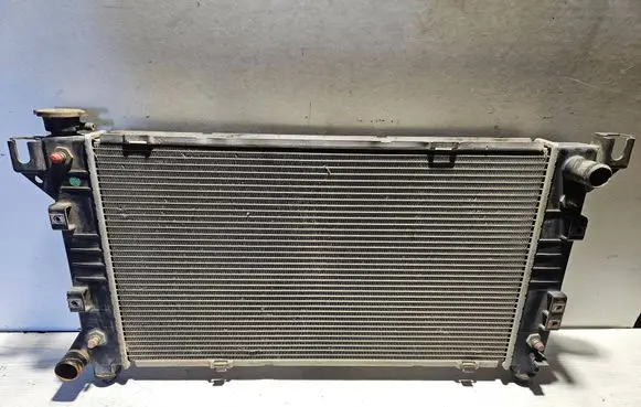 Chrysler Voyager Coolant radiator 60999A 032716 6098401E