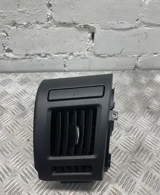 Toyota Prius+ (ZVW40) Cup holder 5562047071
