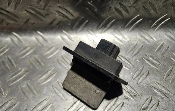 Mazda 626 Heater blower motor/fan resistor HB151GA5RA2E21 HB151GA5RA