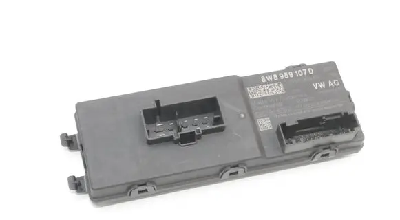 Audi e-tron Tailgate/trunk control unit/module 8W8959107D