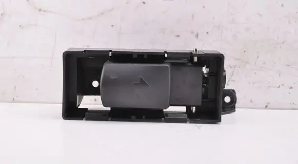 Mercedes-Benz GL X164 Tailgate interior release/open handle A1647600561