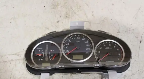 Subaru Impreza II Speedometer (instrument cluster) 85013SA340