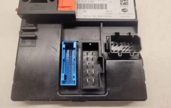 Audi A6 S6 C6 4F Comfort/convenience module 4F0907289J 5DK00876228 4F0910289J