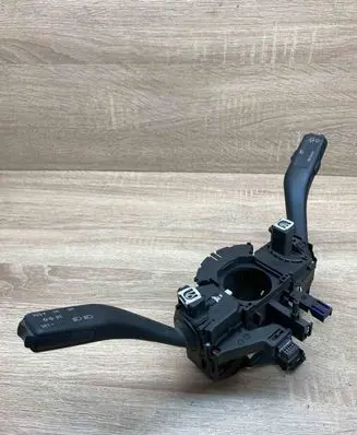 Volkswagen Golf V Wiper turn signal indicator stalk/switch 1K0953503H 1K0953519A